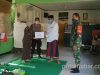Giat IDA Kejaksaan Negeri Kabupaten Bekasi bagi sembako kepada warga kurang mampu di Desa Sukamahi. Rabu (22/04/20)