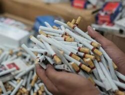 Operasi Pasar, Satpol PP Bersama Bea Cukai Amankan 11.340 Batang Rokok Ilegal